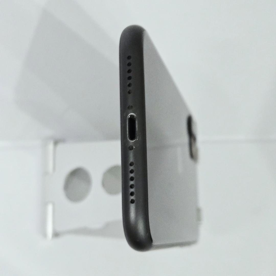 07 iPhone11 ブラック SIMフリー