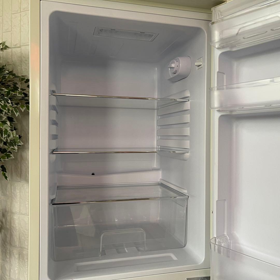 都内23区配送無料✨株式会社オーヤマ 冷蔵庫　レトロ　　2022年製