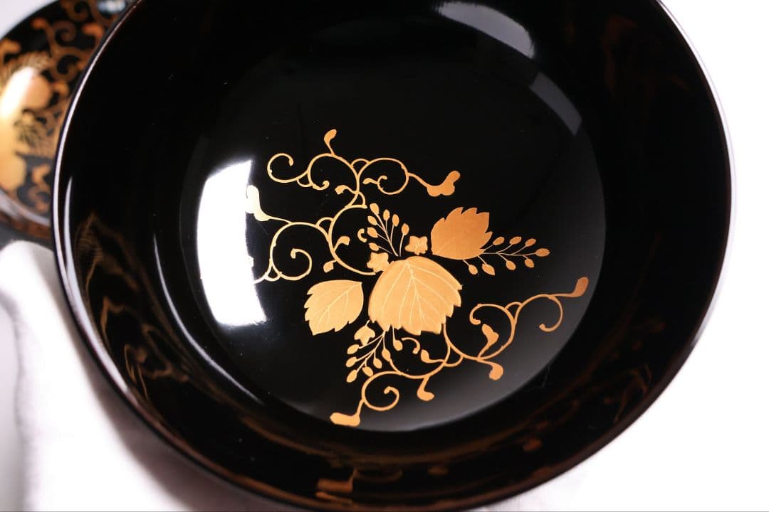 【MB193】天然木漆塗 鳳凰桐唐草 金蒔絵 黒塗 吸物椀 二客 大正昭和
