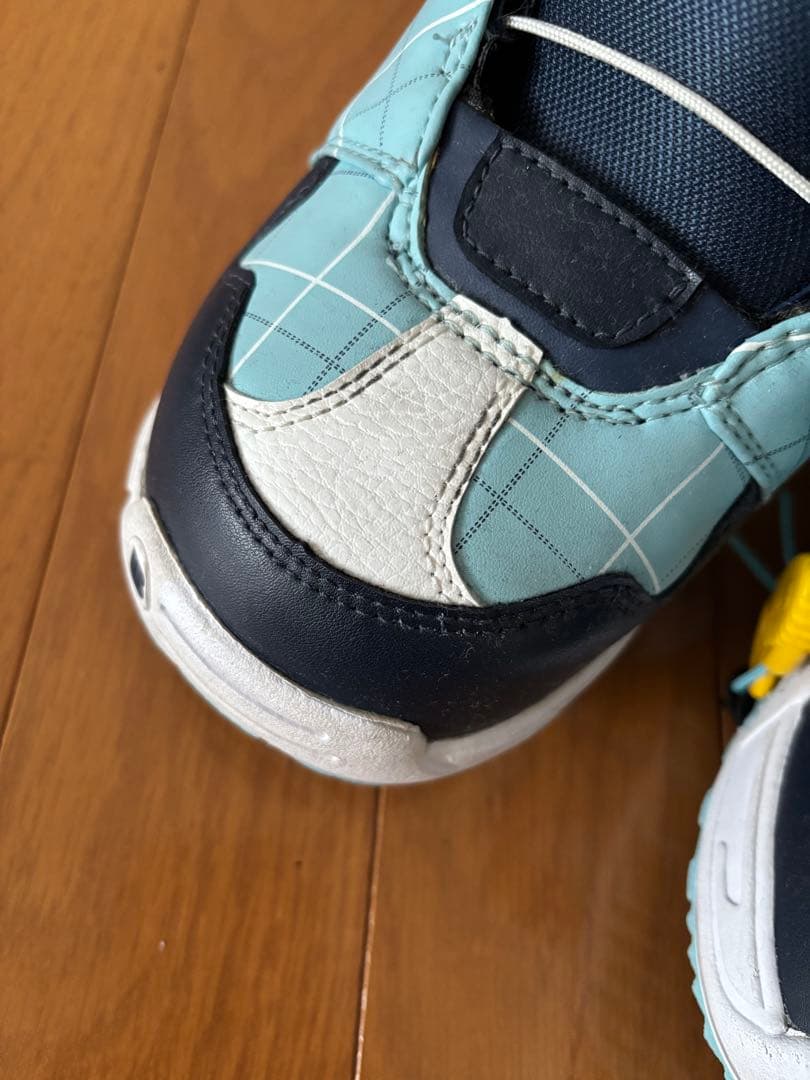 burton スノーボードブーツ 女性用