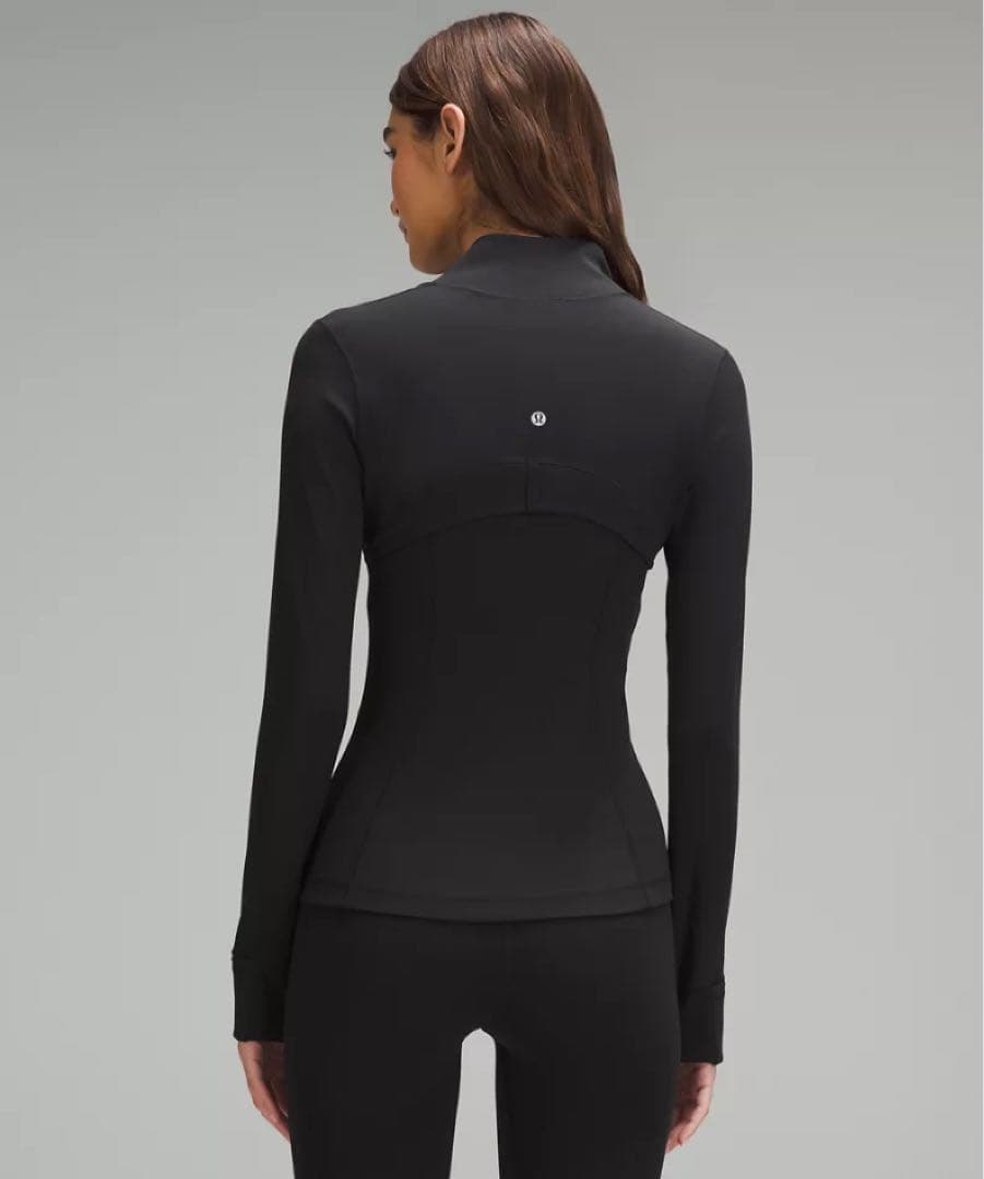 lululemon ブラックハイネックヨガウェア