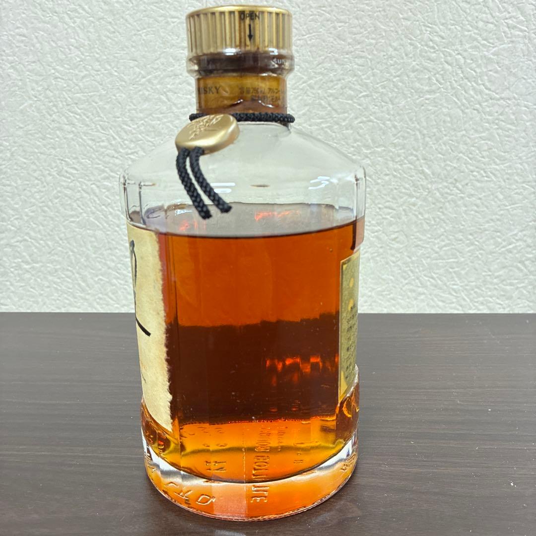 酒　未開封　サントリー 響 金キャップ 裏ゴールドラベル 750ml
