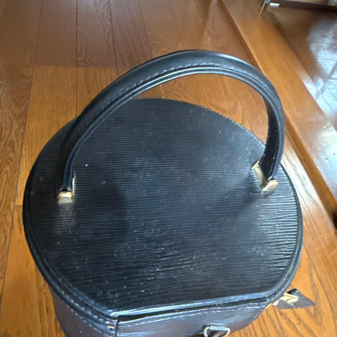 限界‼️最終価格‼️ルイヴィトン