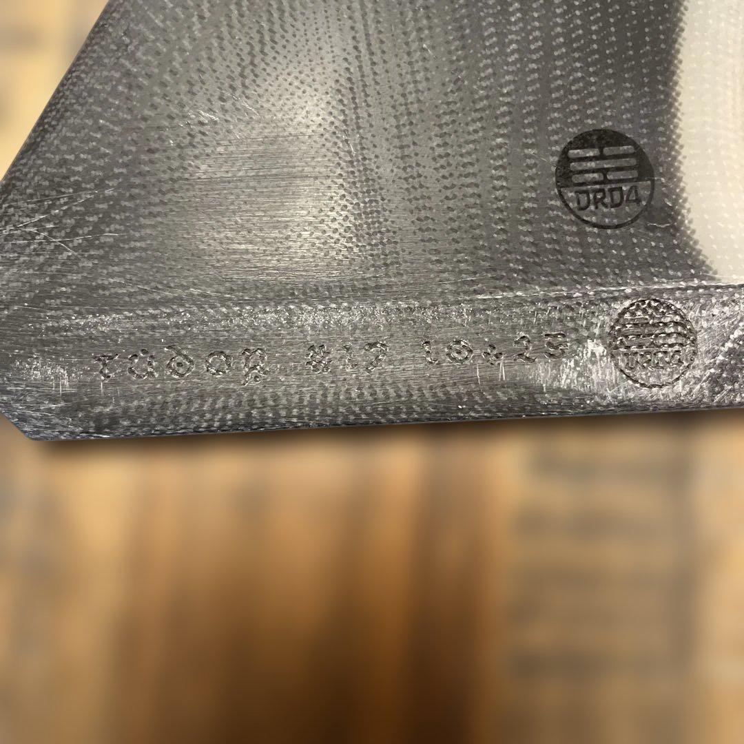 DRD4 TUDORチューダー＃17ピポットフィン10.25中古、先端に傷あり