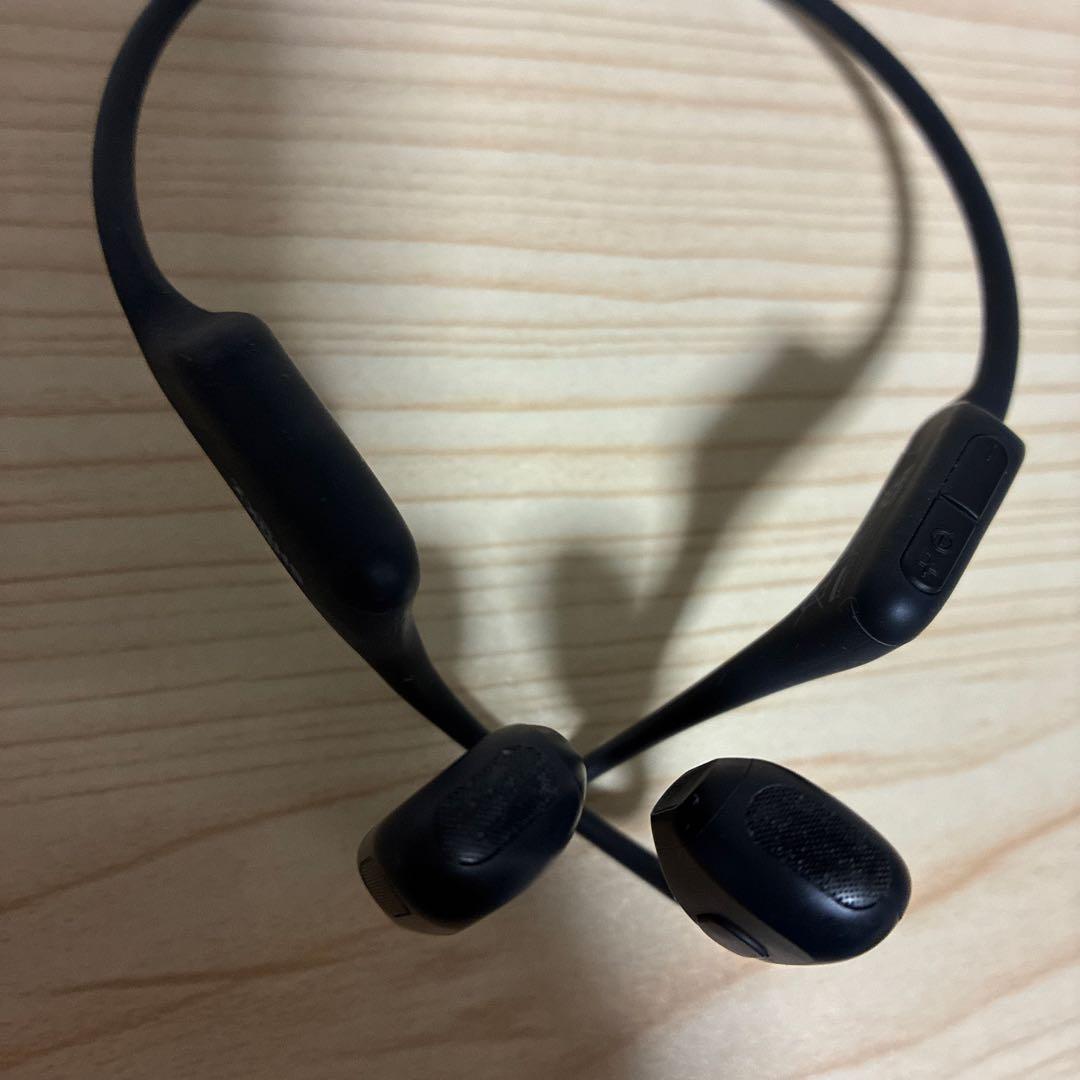 SHOKZ OPENRUN PRO 骨伝導イヤホン S810　ケーブル付属