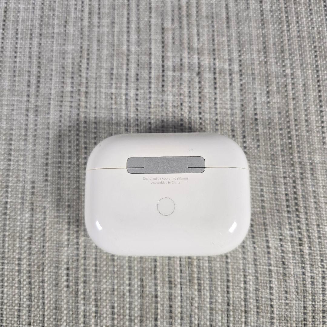 Apple　AirPods　PRO　本体　イヤホン　 ホワイト 充電ケース　箱付