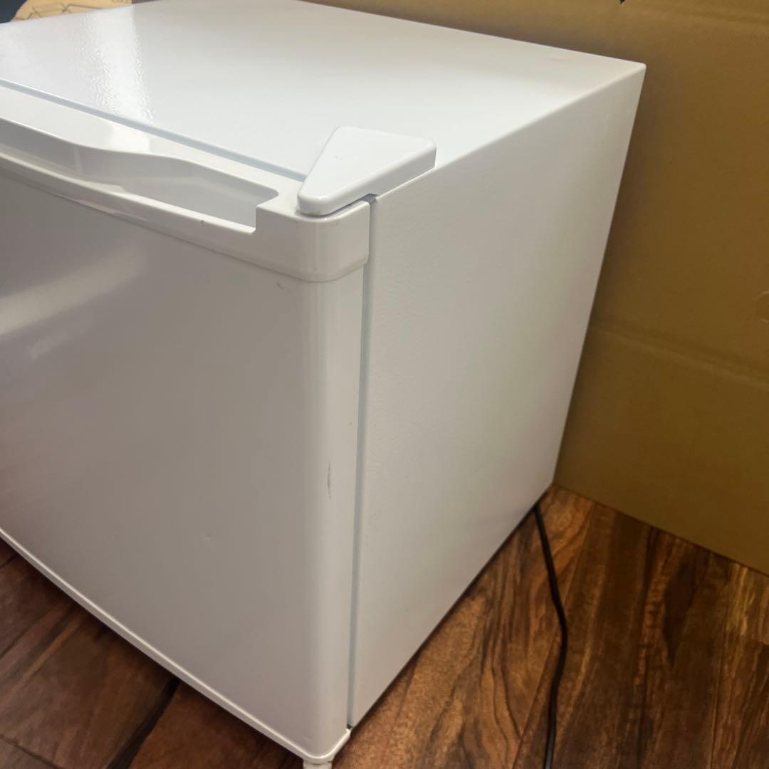 小型冷凍庫　MAXZEN JF032ML01ＷＨ　32L 2021年製