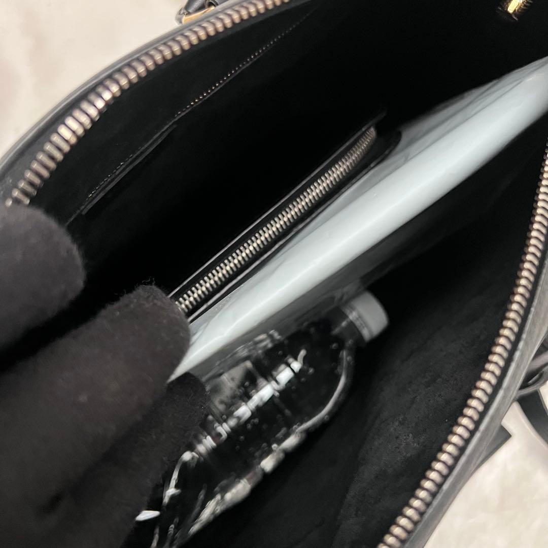 ◇レア美品◇サンローラン　ダッフル6 ショルダーバッグ　ブラック　カーフレザー