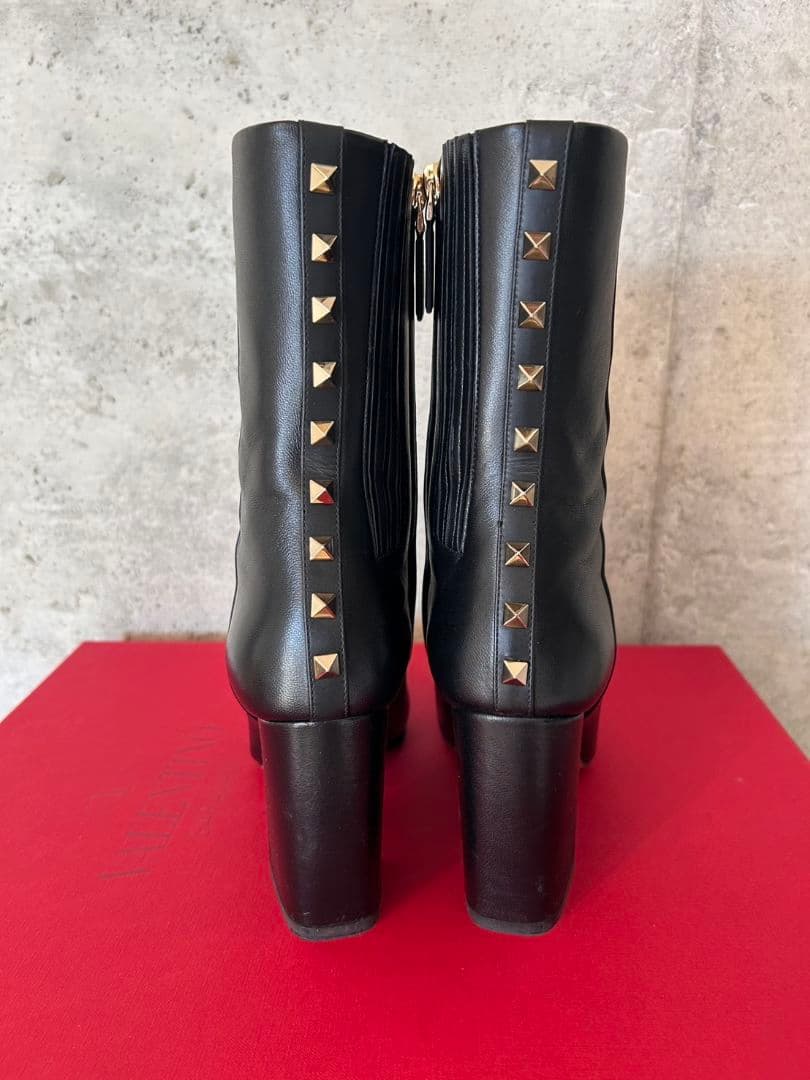 A*ス様 ヴァレンティノ ブーツ