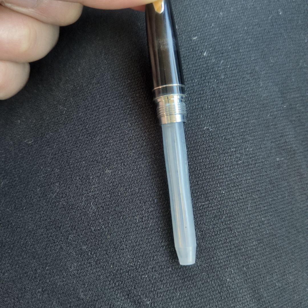 パイロット　ステンレスシルバー 万年筆 18k 750