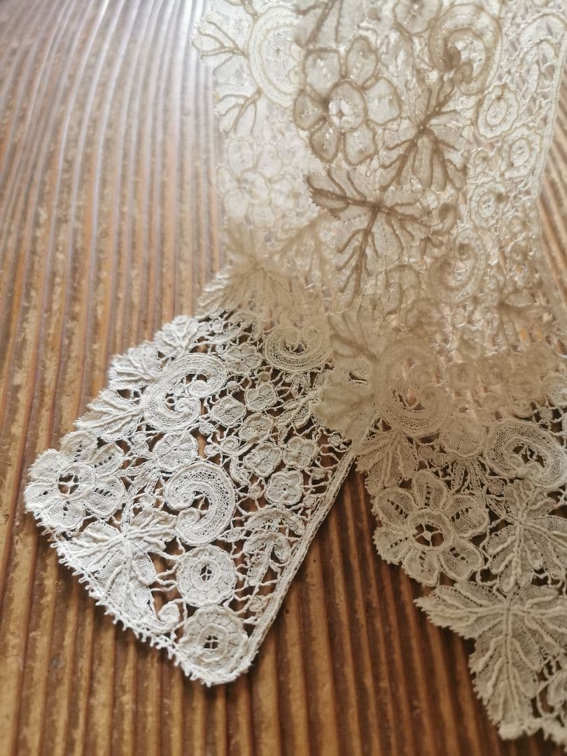 アンティーク ブリュッセルレース ポワンドローズ カフス用レース 付け襟 ペア