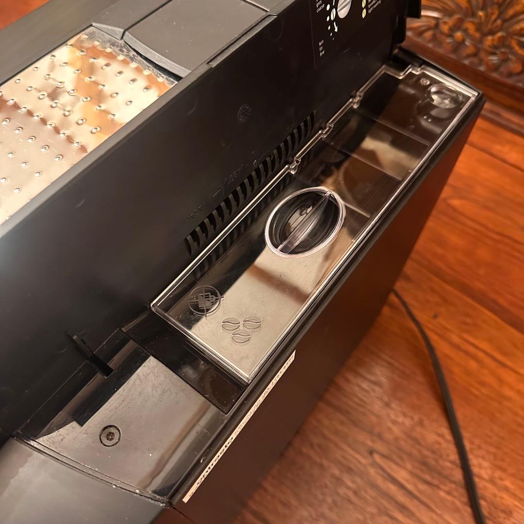 Qoo90　エスプレッソマシン impressa F50