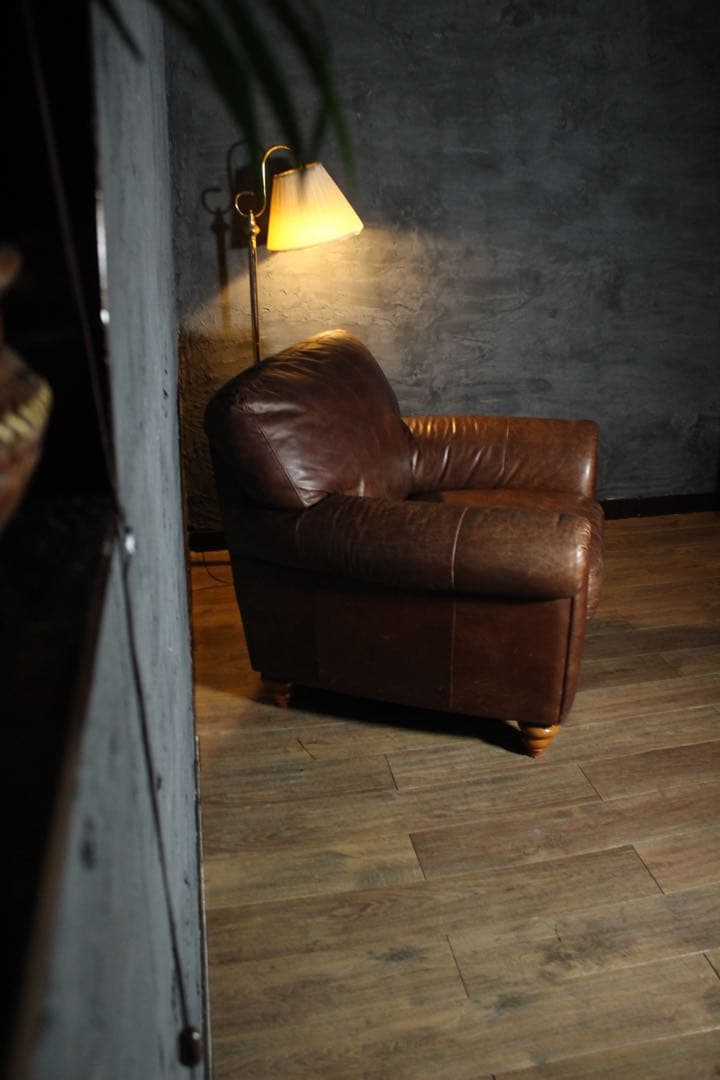 首都圏送無料〜　美　NATUZZI イタリア 本革　ヴィンテージ　ソファ　アーム