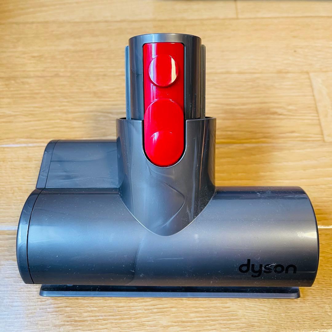 美品 ダイソン Dyson V7 Fluffy