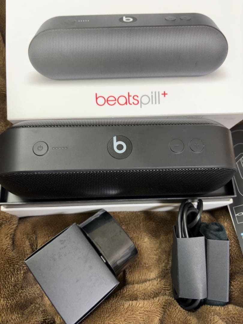 beats pill+ ブラック美品　②