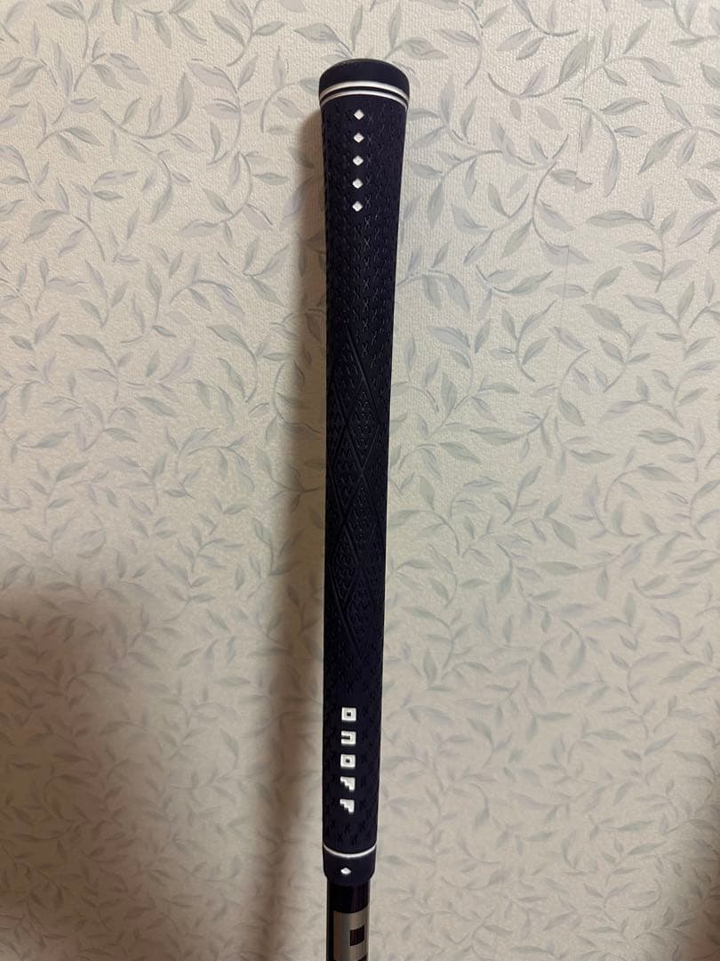 ONOFFレディ 2023 UT4