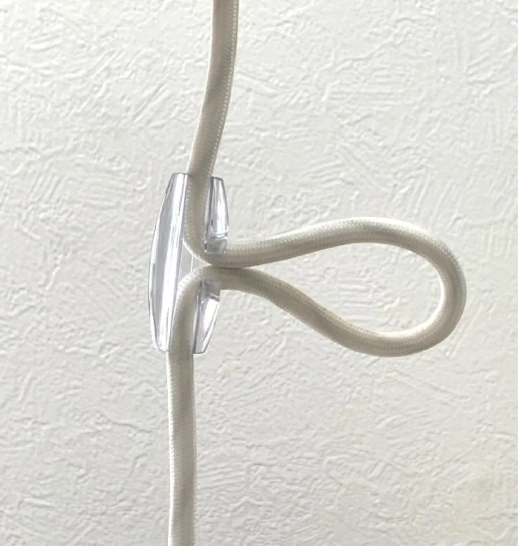 マニーローズ柄 ホワイトガラス ペンダントライトホワイトコード日本製灯具と電球付