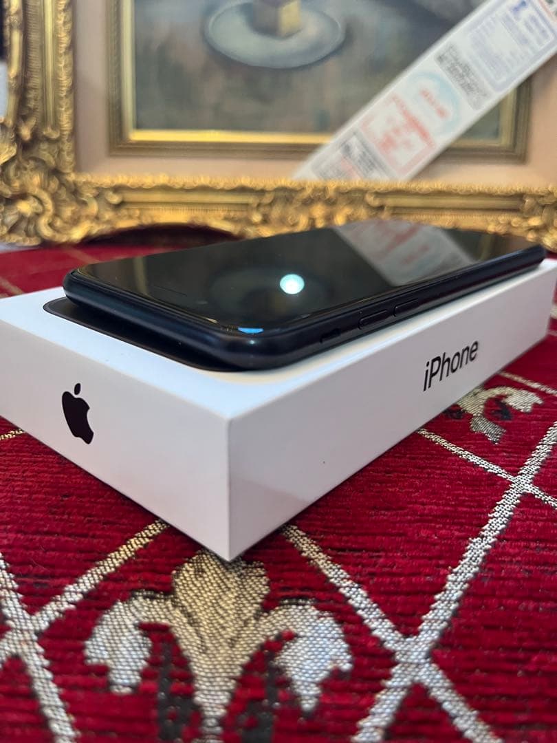 iPhone SE2 64GB 美品 ブラック ios26