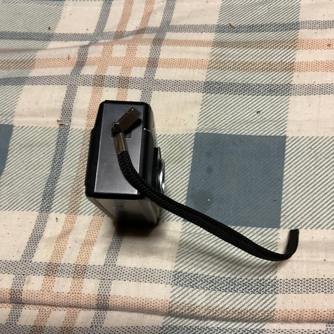 フジカ　ポケットフジカ250 1977年 110フイルム【ポケットカメラ　美品】