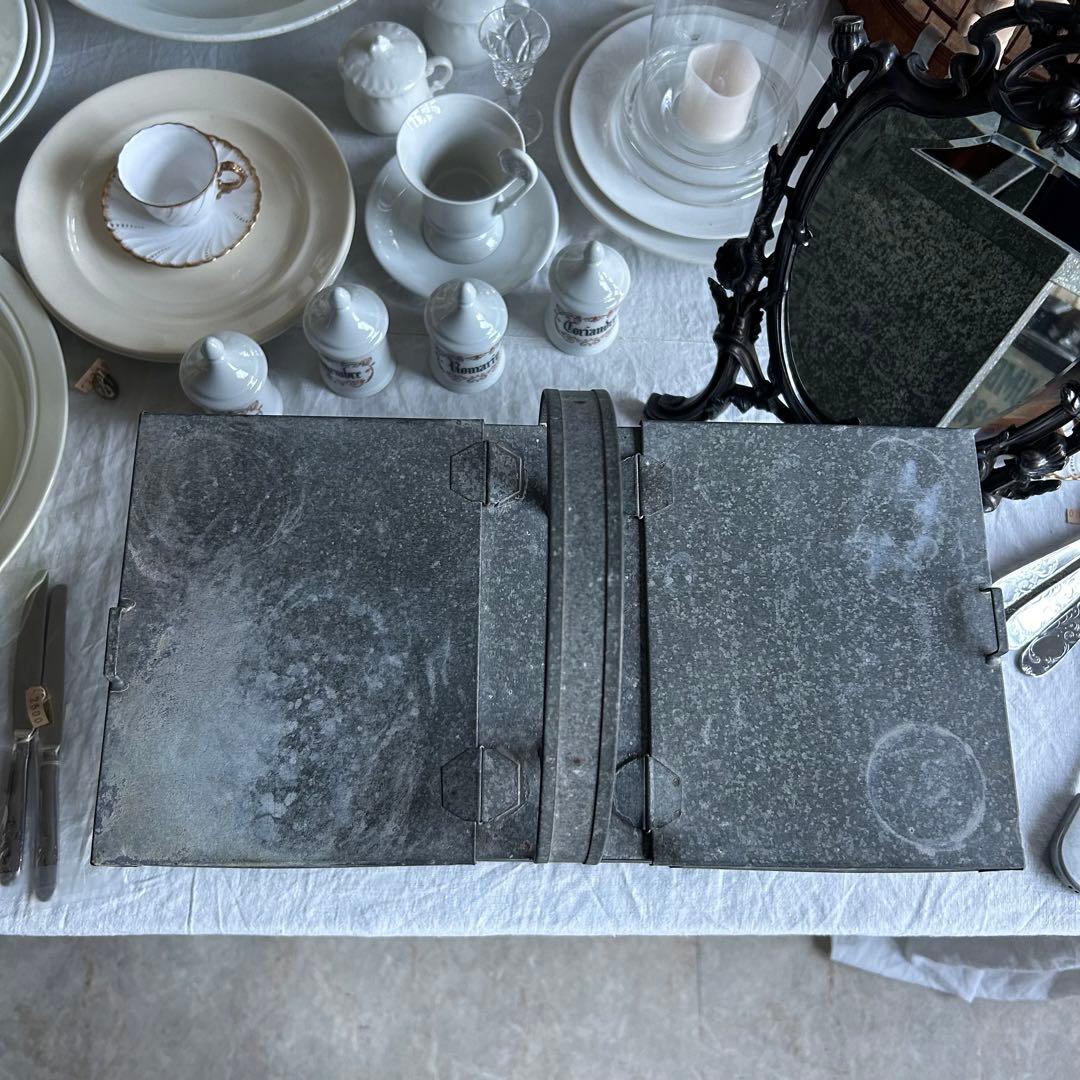 レア　フランスアンティーク　ブリキ　パンケース　ショーケース　両開　バタフライ式