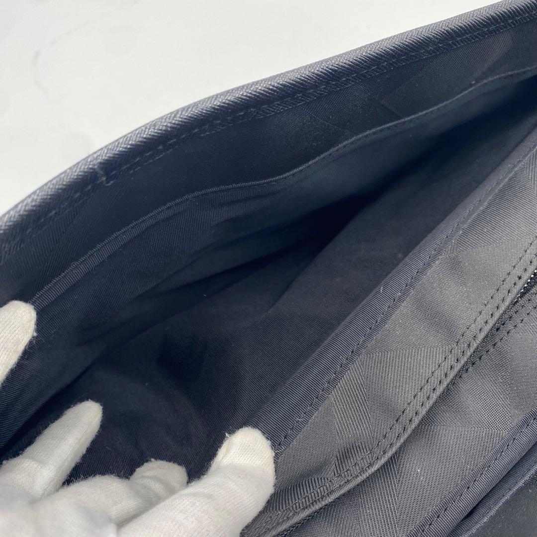 ブラックレーベルクレストブリッジ　ビジネスバッグ　ノバチェック　レザー　黒