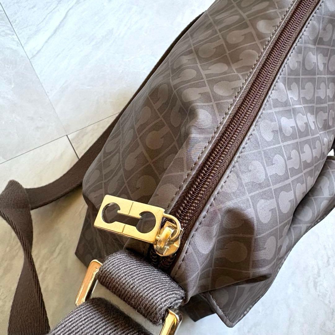 GHERARDINI ゲラルディーニ ソフティ　ショルダーバッグ 茶