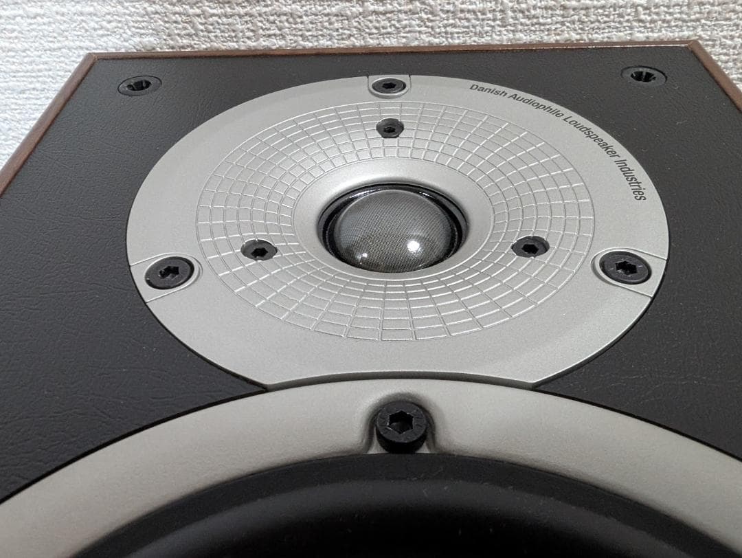 DALI SPEKTOR2 ブックシェルフスピーカー ウォールナット ペア