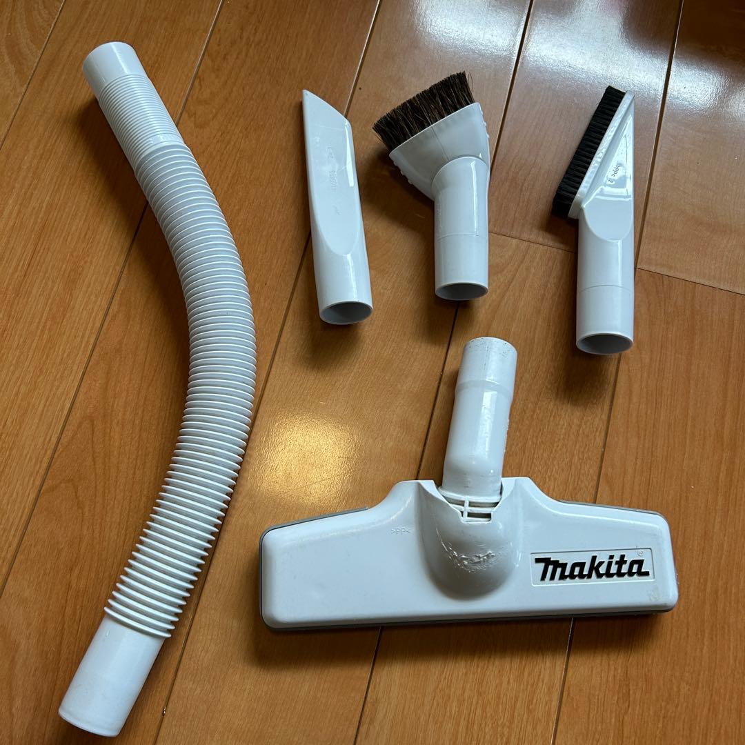 【美品】Makita CL107FD コードレスクリーナー