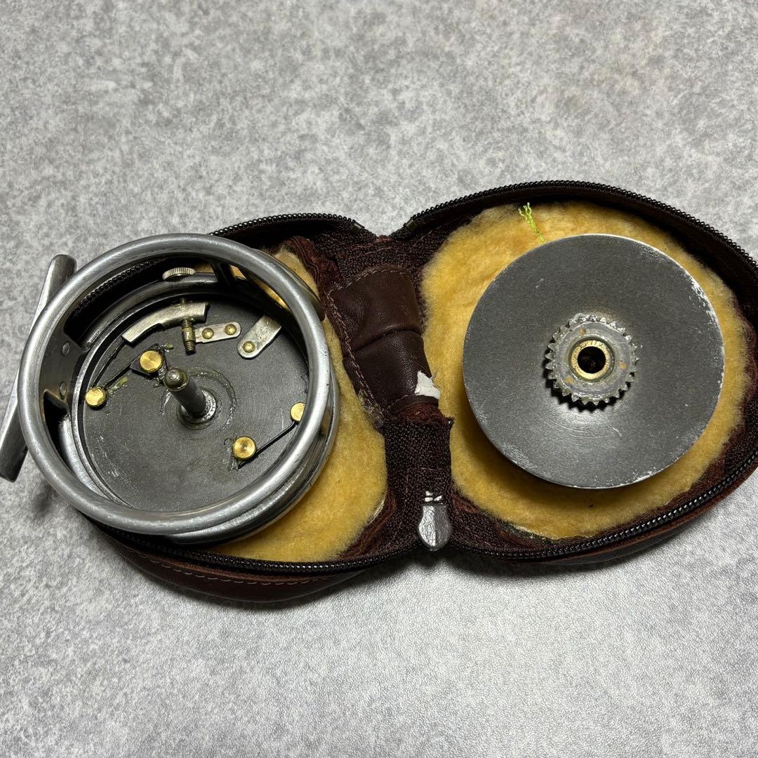 希少 Hardy Bros. The St. e 3 フライリール