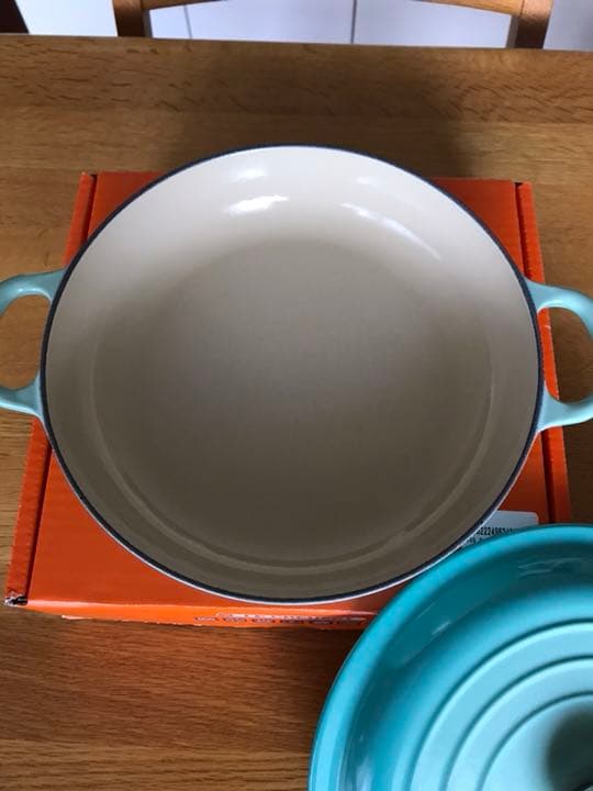 ルクルーゼ ビュッフェキャセロール