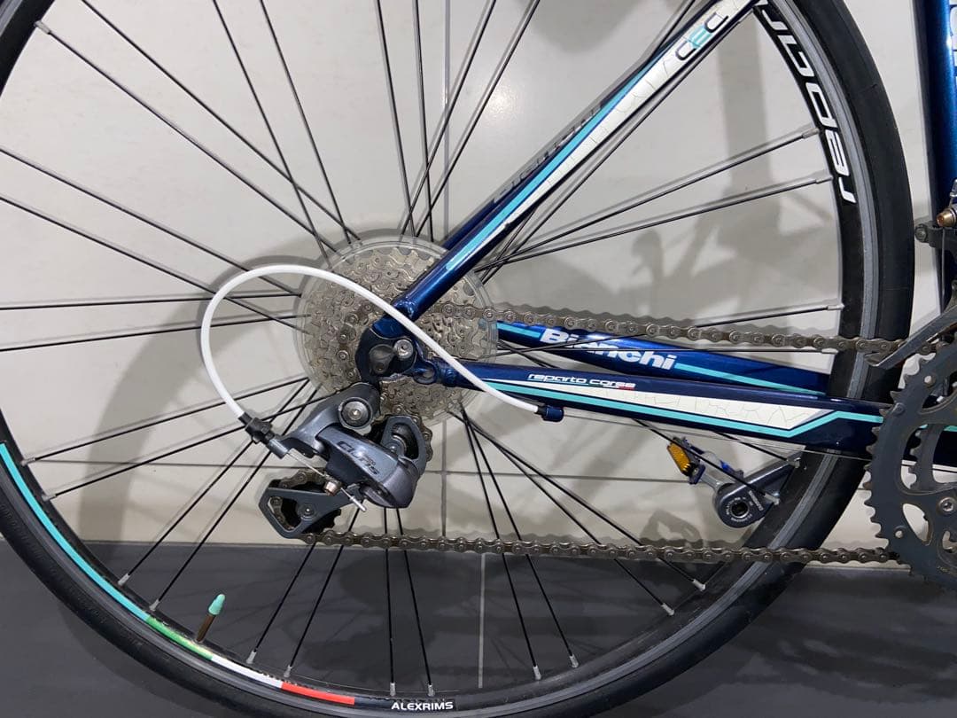 Bianchi Via nirone 7ロードバイク ビアンキ　ビアニローネ