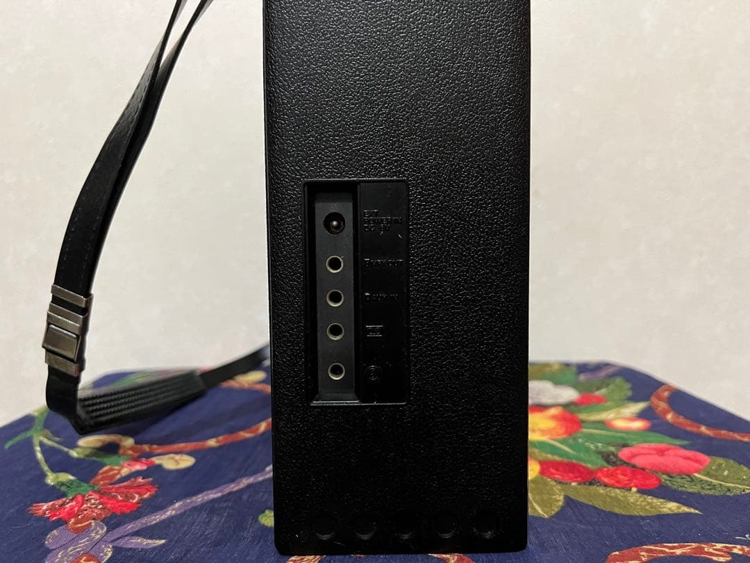 ●SONY　スカイセンサ－　ICF5800　●昭和のBCL傑作機！