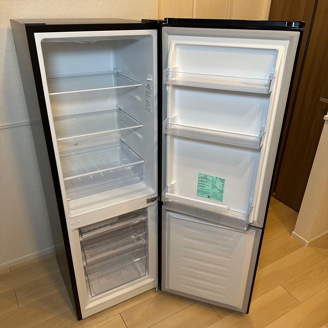 Hisense ハイセンス 冷蔵庫　HR-D1701B