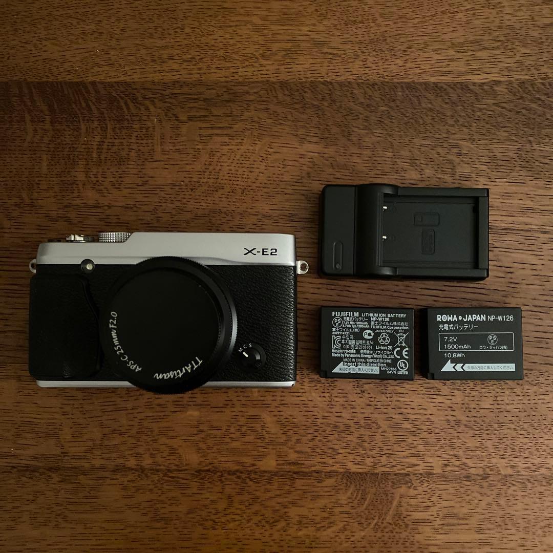 フジフイルム X-E2 ミラーレスカメラ、TTArtisan 25mm F2.0