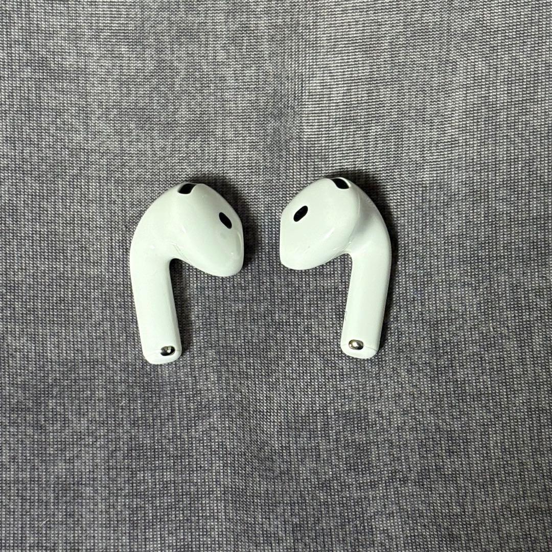 AirPods4本体 アクティブノイズキャンセリング搭載なし