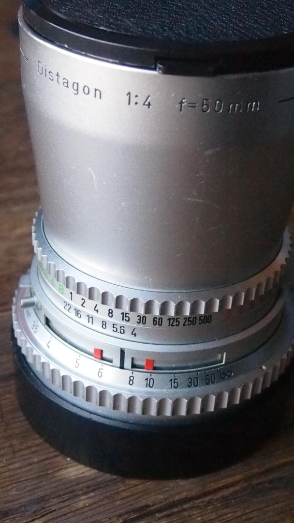 Carl Zeiss Distagon T* 50mm f/4 レンズ