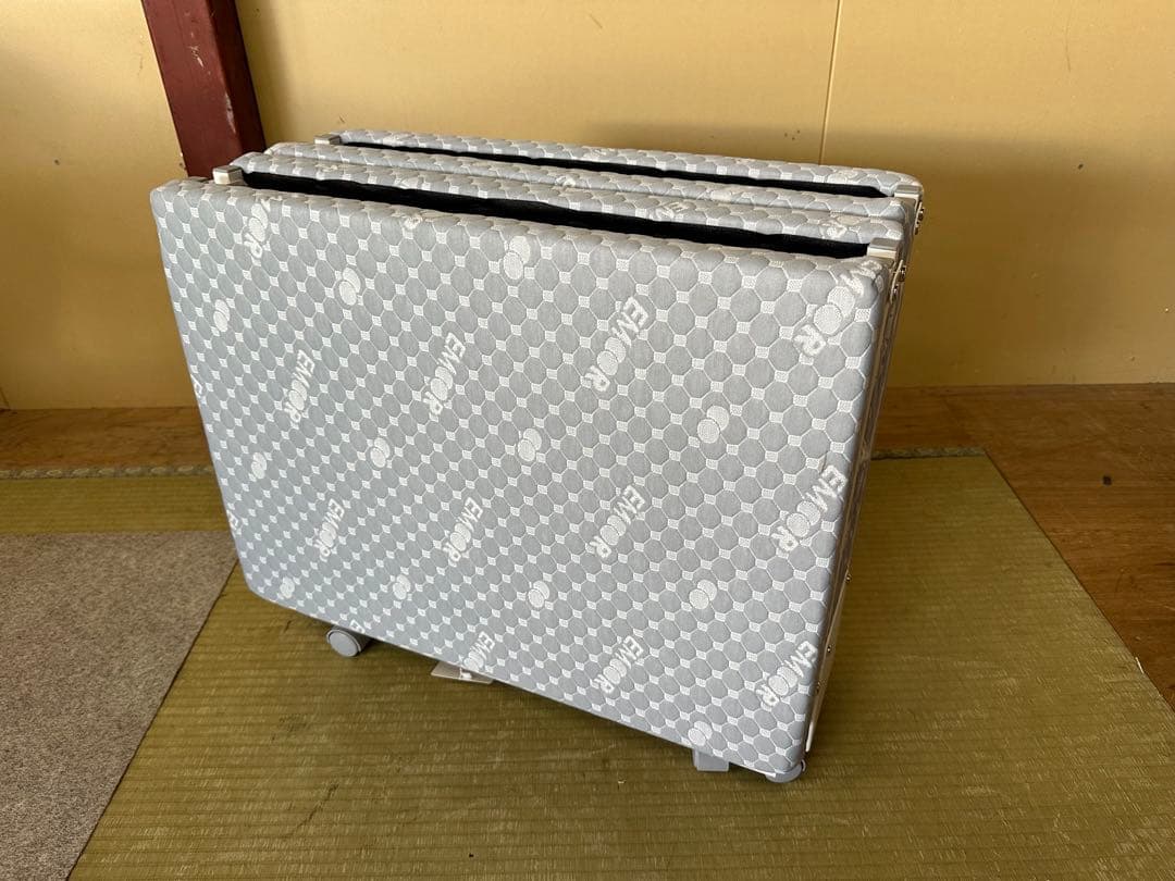 美品　EMOOR MEHOL COMPACT 折りたたみベッド マットレス