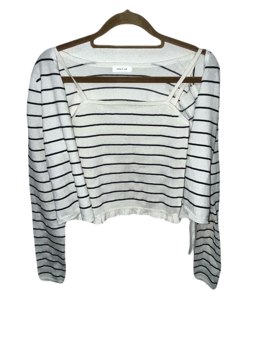 シルクブレンドアンサンブルニット　フレイアイディ　ボーダー　ニット　アンサンブル