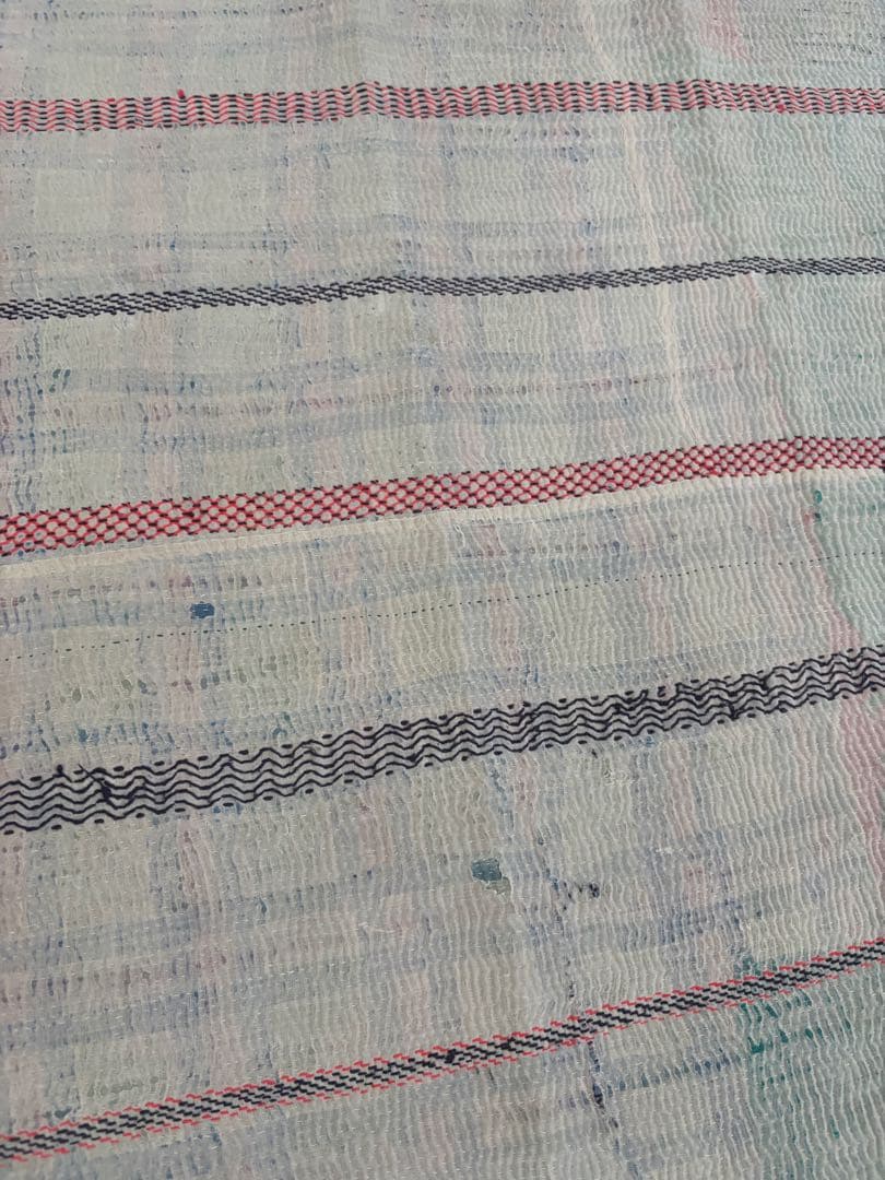 ヴィンテージ　ラリーキルト　ホワイトカンタ　刺繍　リバーシブル