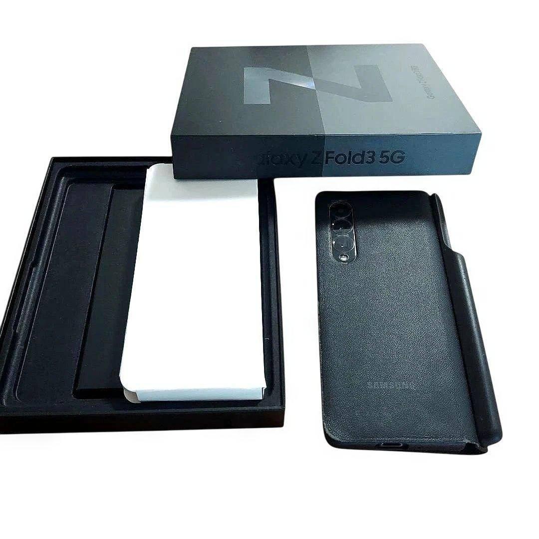 【未使用】Galaxy Z Fold3 5G スマホカバーケース付　SIMフリー