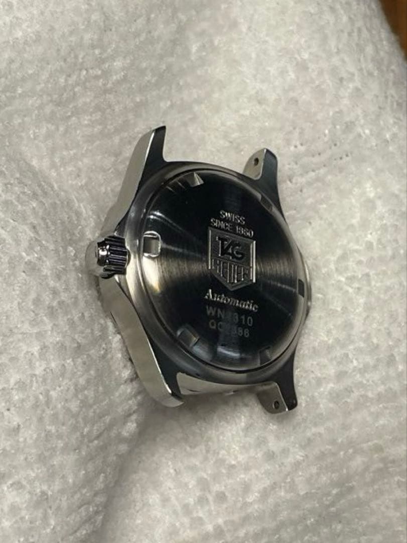 TAGHEUER クォーツじゃない！Diver's 200m ピンク自動巻　箱付