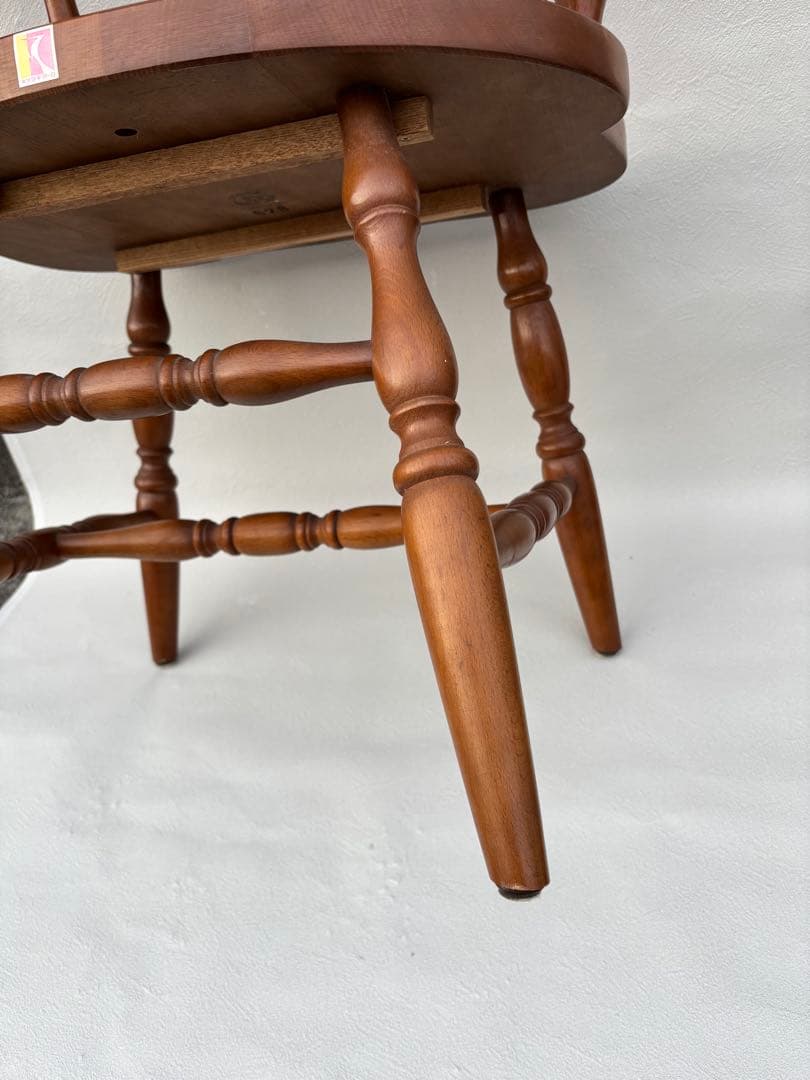 アンティークな飛騨産業 キツツキ ウィンザーチェアー　きれい　木製チェア　ラスト