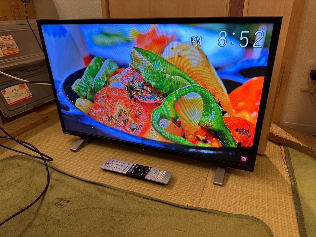 アプリ内蔵極美品　TOSHIBA 東芝 テレビ　32V34　2023年製　32型