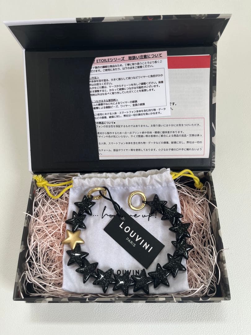 新品✨️ LOUVINI ハンドストラップ　PETIT ETOILE　BLACK