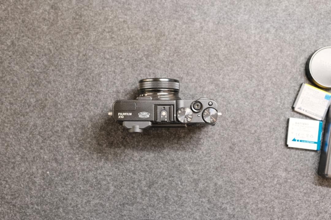 【美品】富士フイルム X10 ブラック