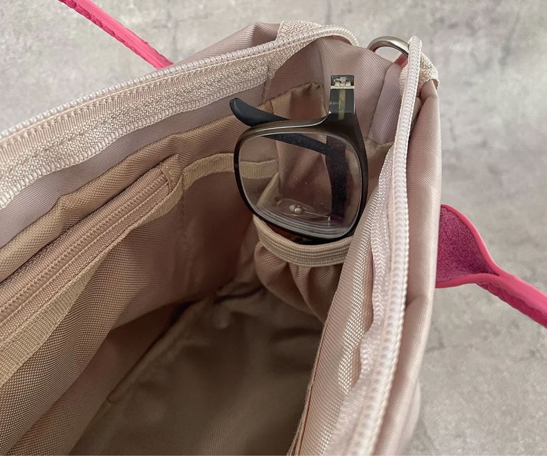 タイムセール　新品未使用　サロンドアルファード　バッグインバッグとパールハンドル