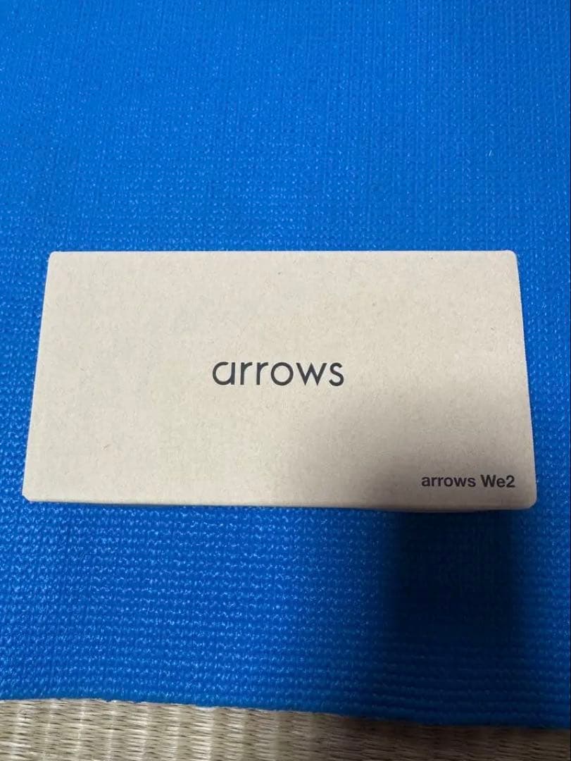 arrows we2 128GB 本体　美品
