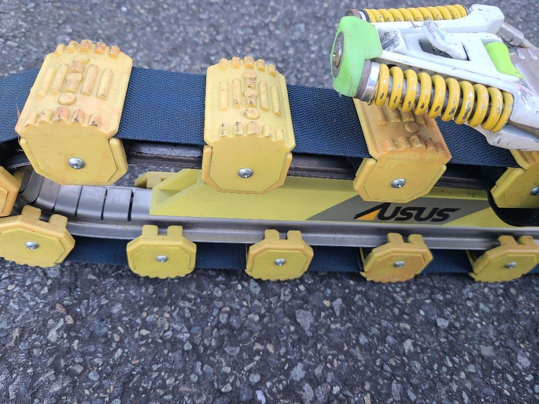 AUSUS グラススキー