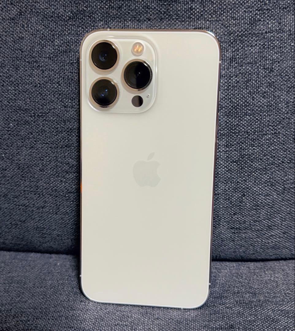 ★iPhone13Pro☆256GB☆シルバー☆バッテリー容量77%★