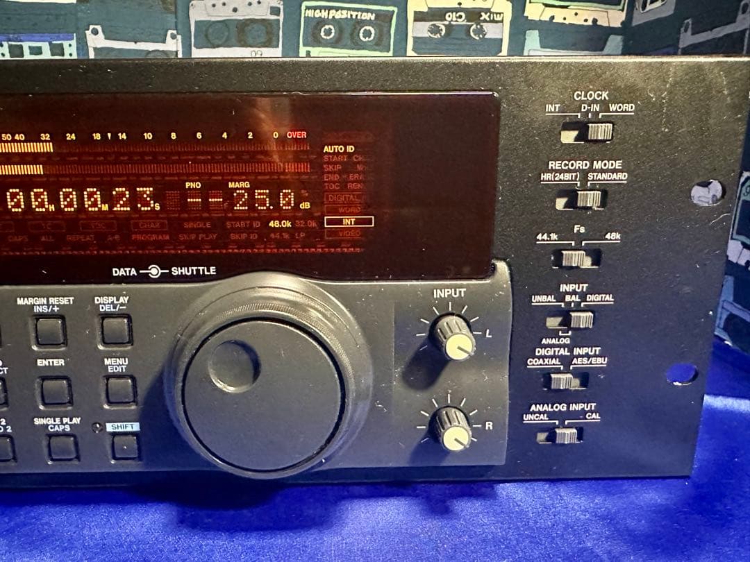 TASCAM　24Bitハイレゾ録音再生DATデッキ　DA-45HR　EX108